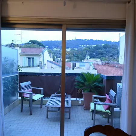 Mynice Mayflower Apartment Nizza