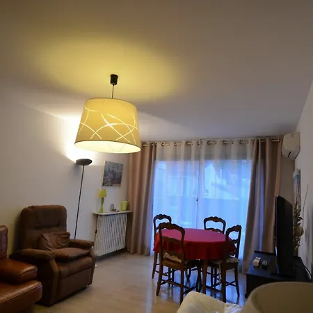 Apartment Mynice Mayflower